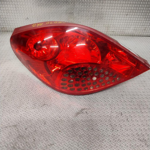 Feu arrière gauche Peugeot 207 CC 1.6 16v (2007-2013)