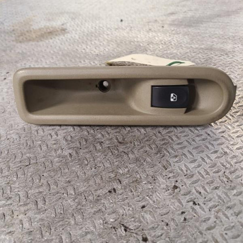 Commande leve-glace porte arrière droite Renault CLIO III 1.5 dci (2005-2012) 5 portes