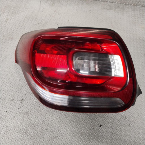 Feu arrière gauche Citroën DS3 1.6 hdi 110 (2009-2015)