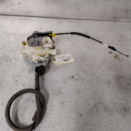 Serrure porte avg Audi A1 1.6 tdi (2011-2015)