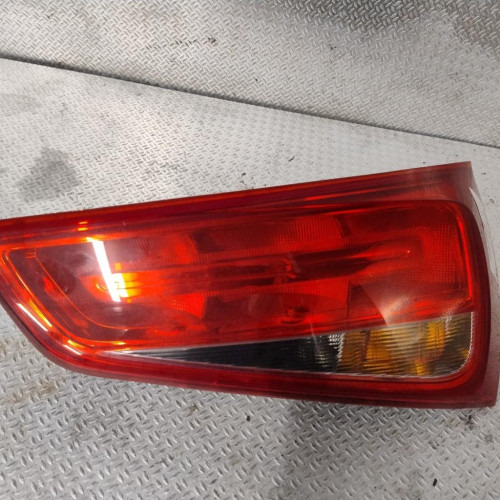 Feu arrière droit Audi A1 1.6 tdi (2011-2015)