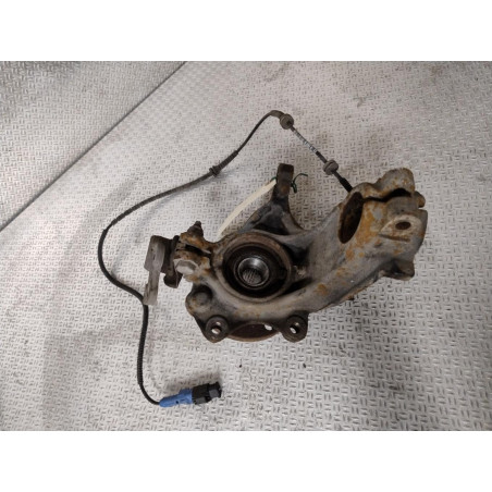 Pivot avg Peugeot 208 I 1.2 vti 82 (2012)