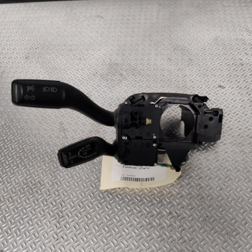 Commande clignotant Audi Q7 3.0 tdi quattro (2006-2008)