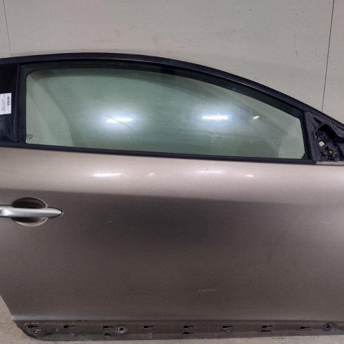 Porte avant droite Renault MEGANE III Coupé 1.5 dci (2009)