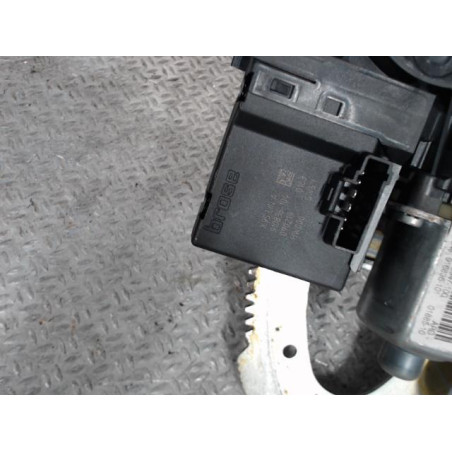 Mecanismemoteur leve-glace porte coulissante d Renault GRAND SCÉNIC III 1.5 dci (2009)