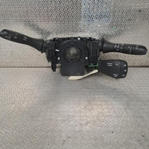 Interrupteur commande de frein a main RENAULT MEGANE 4  0
