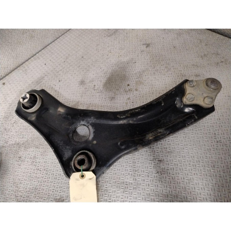 Triangle inf avd RENAULT MEGANE 4  0