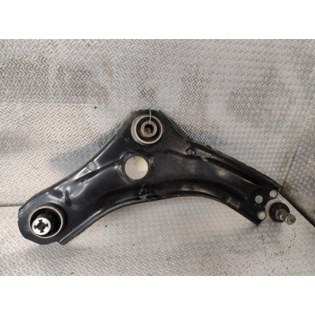 Triangle inf avd RENAULT MEGANE 4  0