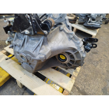 Boîte à vitesse mecanique Toyota AURIS 2.0 d-4d (2006-2012)