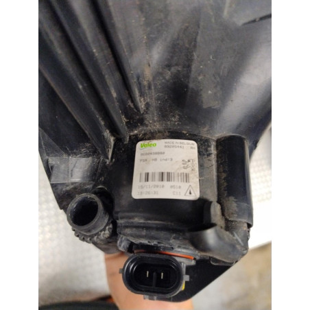 Phare antibrouillard avant droit Peugeot 308 I 1.6 hdi (2007-2014) 5 portes