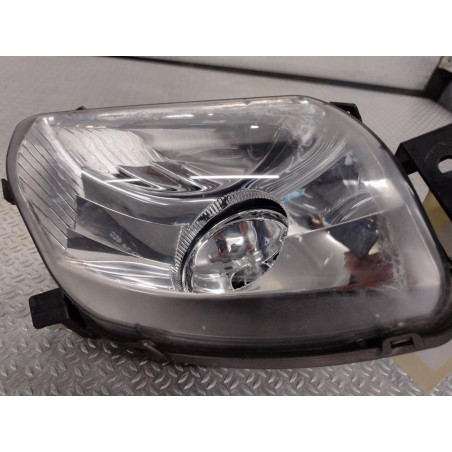 Phare antibrouillard avant gauche Peugeot 308 I 1.6 hdi (2007-2014) 5 portes