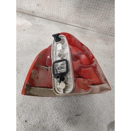 Feu arrière droit Renault TWINGO I 1.2 16v (2001-2007) 3 portes