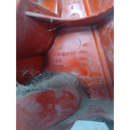 Feu arrière droit Renault TWINGO I 1.2 16v (2001-2007) 3 portes