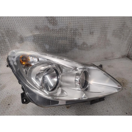 Phare droit Opel CORSA D 1.2 (2006-2014) 5 portes