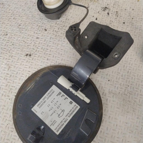 Volet de trappe carburant Opel CORSA D 1.2 (2006-2014) 5 portes