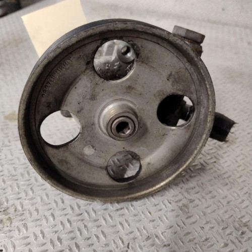 Pompe direction assistee Citroën C5 III 1.6 hdi 110 (2008)