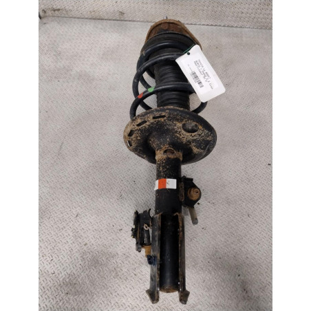 Amortisseur avant droit Toyota AURIS 2.0 d-4d (2006-2012)