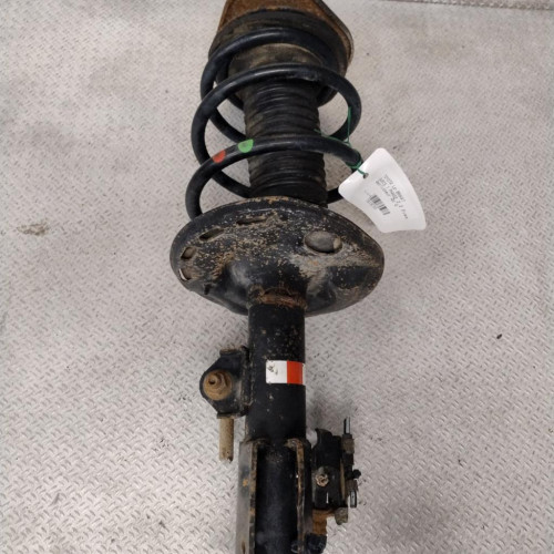 Amortisseur avant gauche Toyota AURIS 2.0 d-4d (2006-2012)