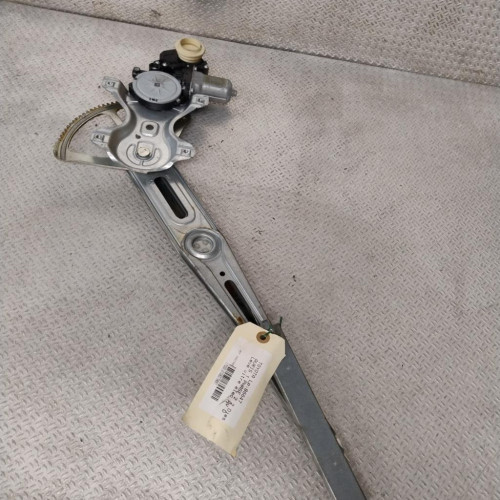 Mecanisme  moteur lève-glace avant droit Toyota AURIS 2.0 d-4d (2006-2012)