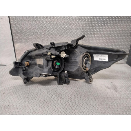 Phare droit Toyota AURIS 2.0 d-4d (2006-2012)