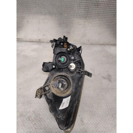Phare droit Toyota AURIS 2.0 d-4d (2006-2012)