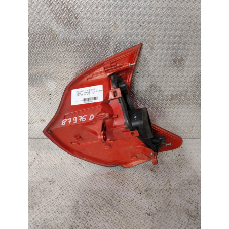 Feu arrière droit Peugeot 3008 Monospace 1.6 hdi (2009-2016) 5 portes