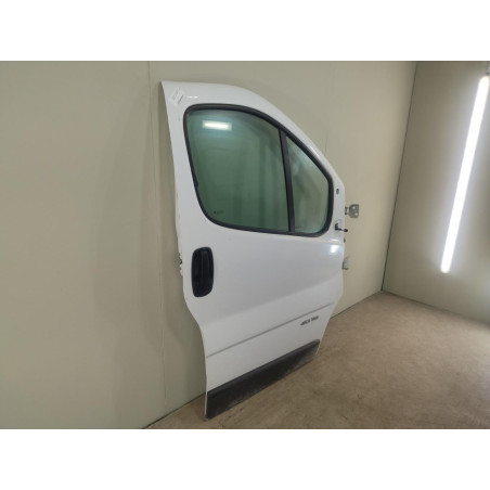 Porte avant droite Renault TRAFIC II Camionnette 2.0 dci 115 (2006)