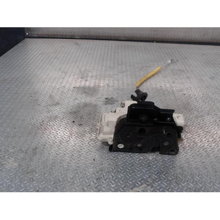 Serrure porte ard Audi A4 B7 1.9 tdi (2004-2008) 4 portes