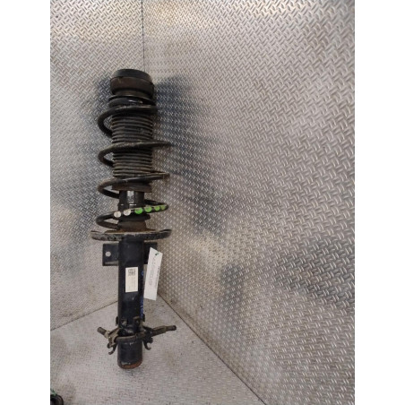 Amortisseur avant droit Vw POLO V 1.4 tdi (2014)