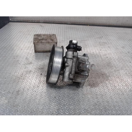 Pompe direction assistee Audi A4 B7 1.9 tdi (2004-2008) 4 portes
