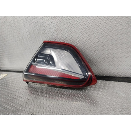 Feu arrière intérieur droit Opel CROSSLAND X - CROSSLAND 1.2 (2017)