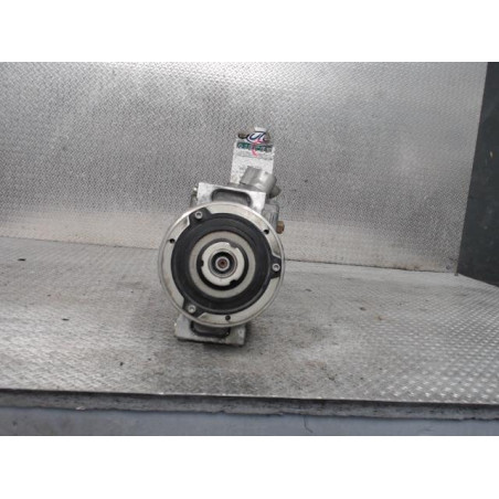 Compresseur air conditionne Vw TOURAN 1.9 tdi (2003-2004) 5 portes