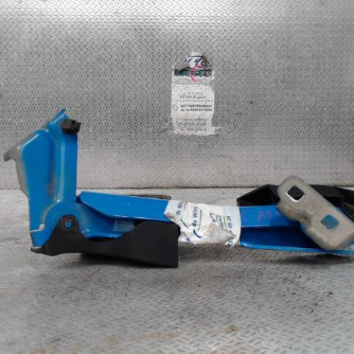 Compas g capot Renault MASTER III Camionnette 2.3 dci 100 fwd (2010)