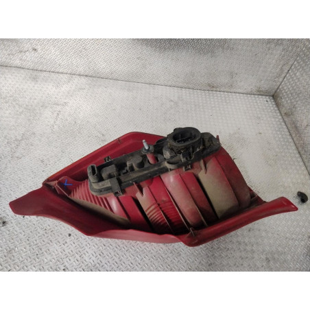 Feu arrière gauche Citroën C2 1.1 (2003-2012) 3 portes