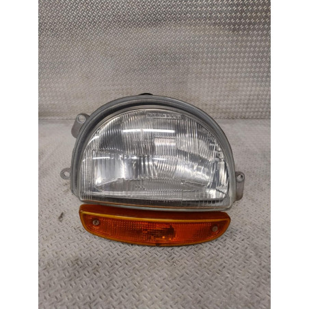 Phare droit Renault TWINGO I 1.2 (1993-1996) 3 portes