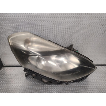 Phare droit Renault CLIO III Grandtour 1.5 dci (2010-2012) 5 portes