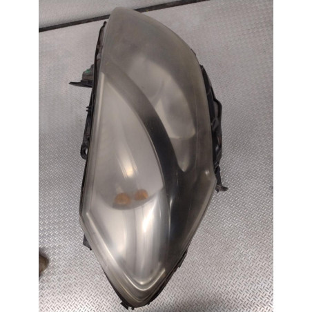 Phare droit Renault CLIO III Grandtour 1.5 dci (2010-2012) 5 portes