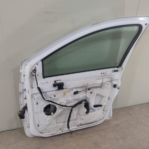 Porte avant droite Renault CLIO III Grandtour 1.5 dci (2010-2012) 5 portes