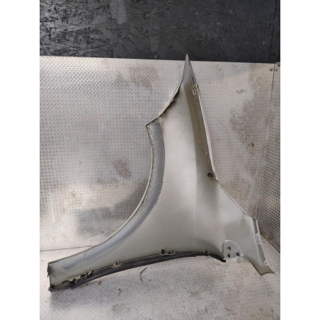Aile avant droite Renault MEGANE III 3-5 portes 1.5 dci (2009)
