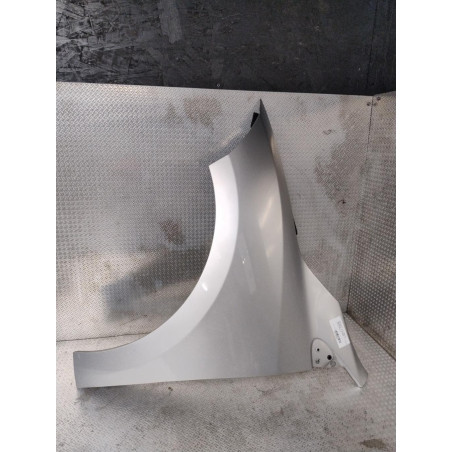 Aile avant gauche Renault MEGANE III 3-5 portes 1.5 dci (2009)