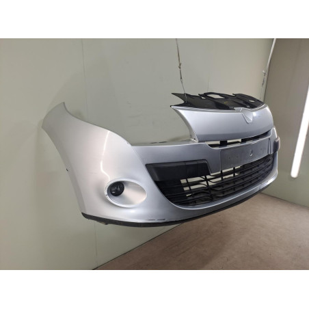 Pare-choc avant Renault MEGANE III 3-5 portes 1.5 dci (2009)