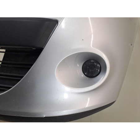 Pare-choc avant Renault MEGANE III 3-5 portes 1.5 dci (2009)