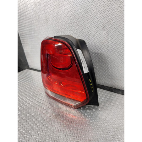 Feu arrière gauche Vw POLO V 1.2 tdi (2009) 5 portes
