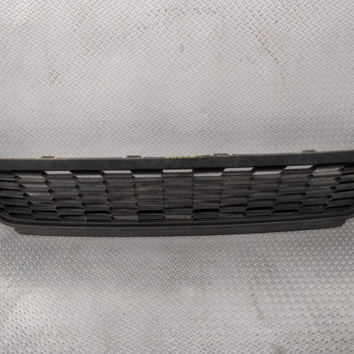 Grille pare-choc av Vw POLO V 1.2 tdi (2009) 5 portes