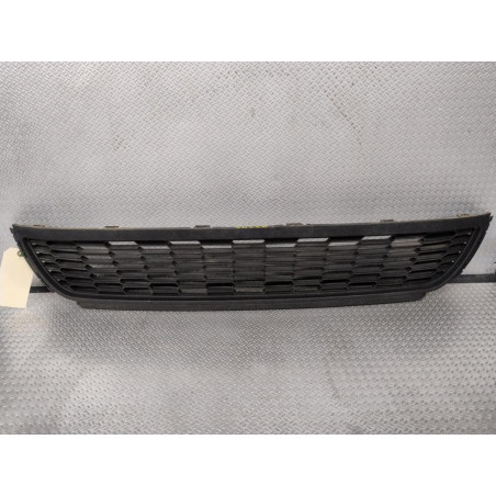 Grille pare-choc av Vw POLO V 1.2 tdi (2009) 5 portes