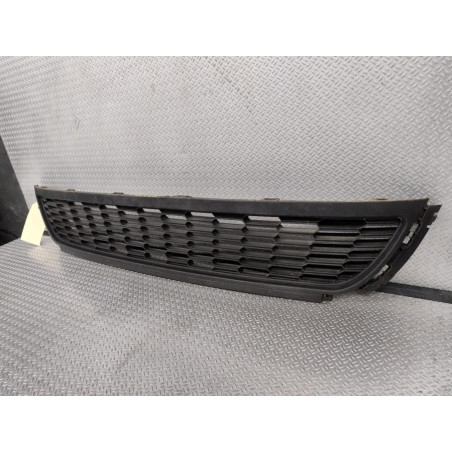 Grille pare-choc av Vw POLO V 1.2 tdi (2009) 5 portes