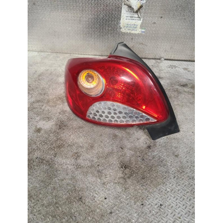 Feu arrière gauche Peugeot 206 1.4 hdi eco 70 (2009-2013) 5 portes