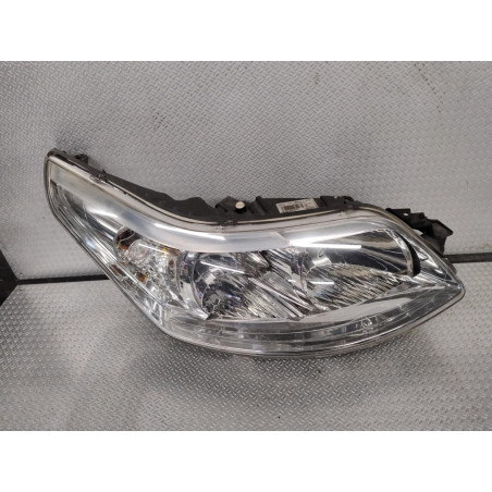 Phare droit Citroën C4 I 1.4 16v (2004-2011)
