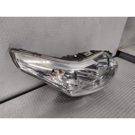 Phare droit Citroën C4 I 1.4 16v (2004-2011)