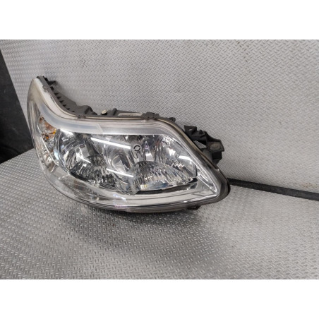 Phare droit Citroën C4 I 1.4 16v (2004-2011)